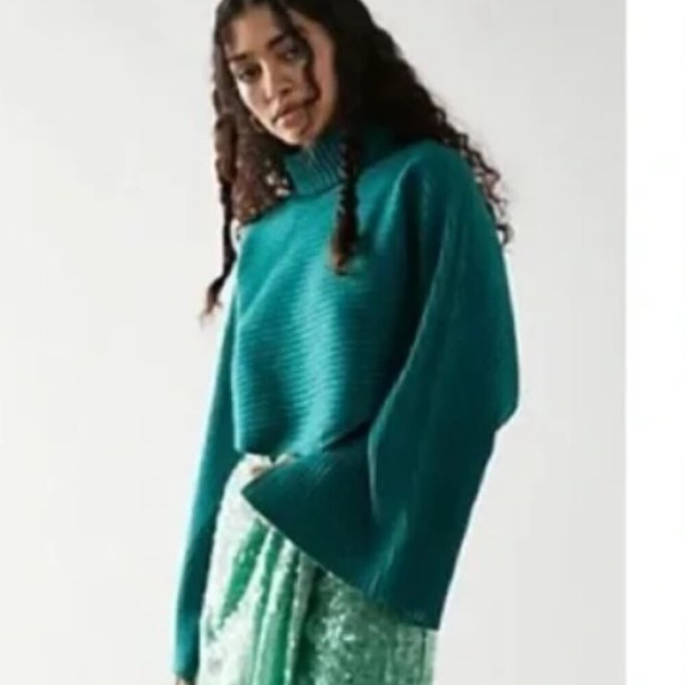 Free People Billy Mock Neck Sweater in alpine (dark green/teal). Size large